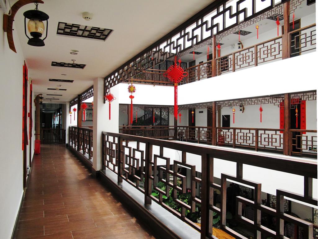 Guanshanyue Honeymoon Mansion Жангжиаже Екстериор снимка